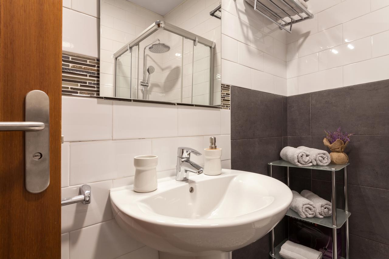 סביליה Dream Apartments Calle Zaragoza מראה חיצוני תמונה